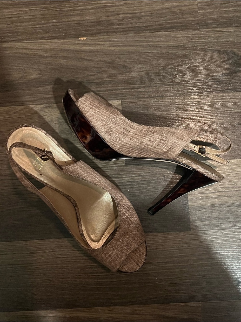 Y2K peep toe platforms